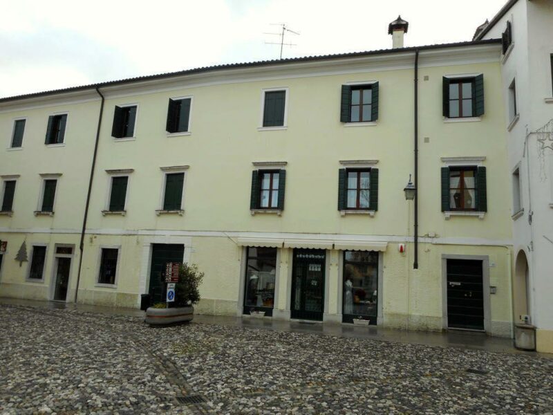 APPARTAMENTO BICAMERE ARREDATO IN CENTRO Spilimbergo