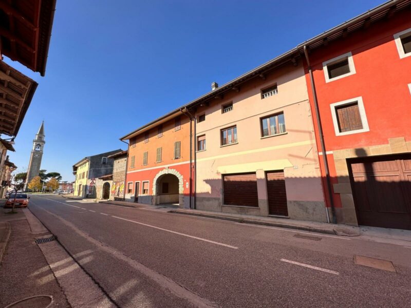 CASA IN LINEA CURATA E ABITABILE DA SUBITO! Sedegliano