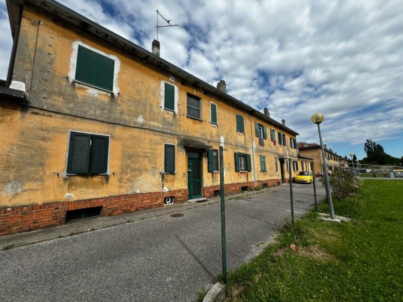 APPARTAMENTO BICAMERE PARZIALMENTE RISTRUTTURATO Torviscosa