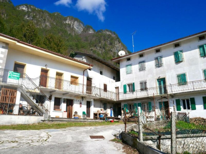 PANORAMICA CASA PLURICAMERE Tramonti di Sopra