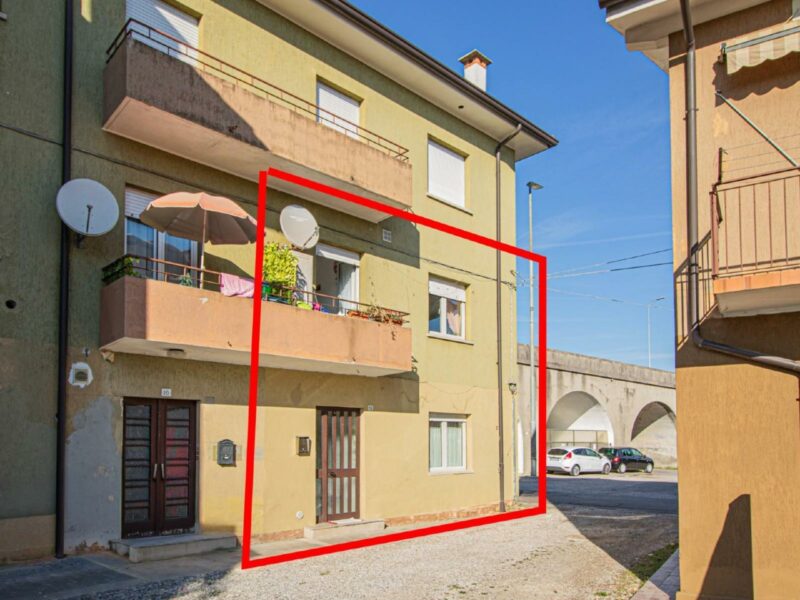 APPARTAMENTO BICAMERE CON INGRESSO INDIPENDENTE Udine