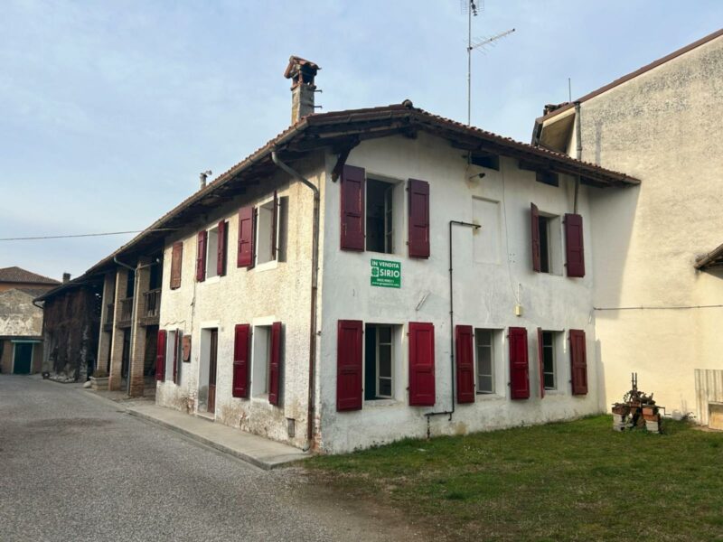 TIPICA CASA IN CORTE FRIULANA Bertiolo