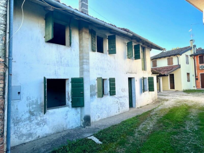 Abitazione rustica in centro paese Cordovado