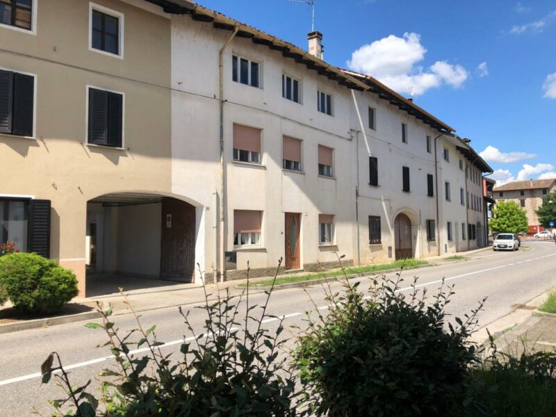 CASA BICAMERE IN CORTE – ABITABILE DA SUBITO! Sedegliano