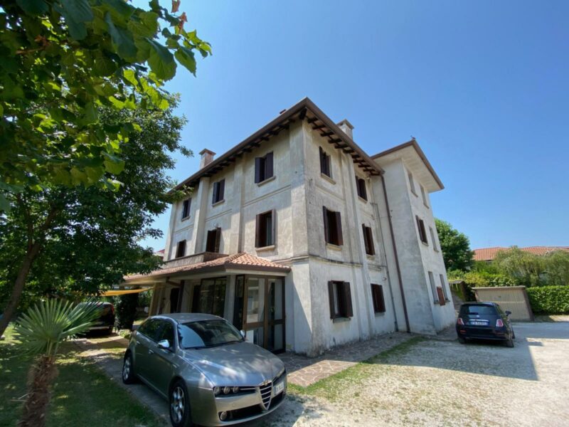 APPARTAMENTO BICAMERE IN PICCOLA PALAZZINA San Giorgio di Nogaro