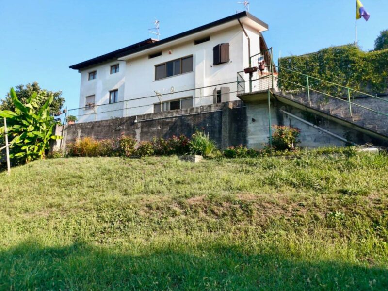 Casa tricamere con deposito Castelnovo del Friuli