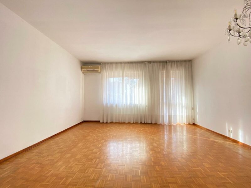 LUMINOSO APPARTAMENTO CON DUE CAMERE DA LETTO E GARAGE VICINO AL CENTRO! Gorizia