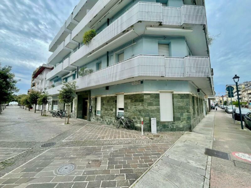 BICAMERE CON GIARDINO PRIVATO IN ZONA RICERCATA Grado