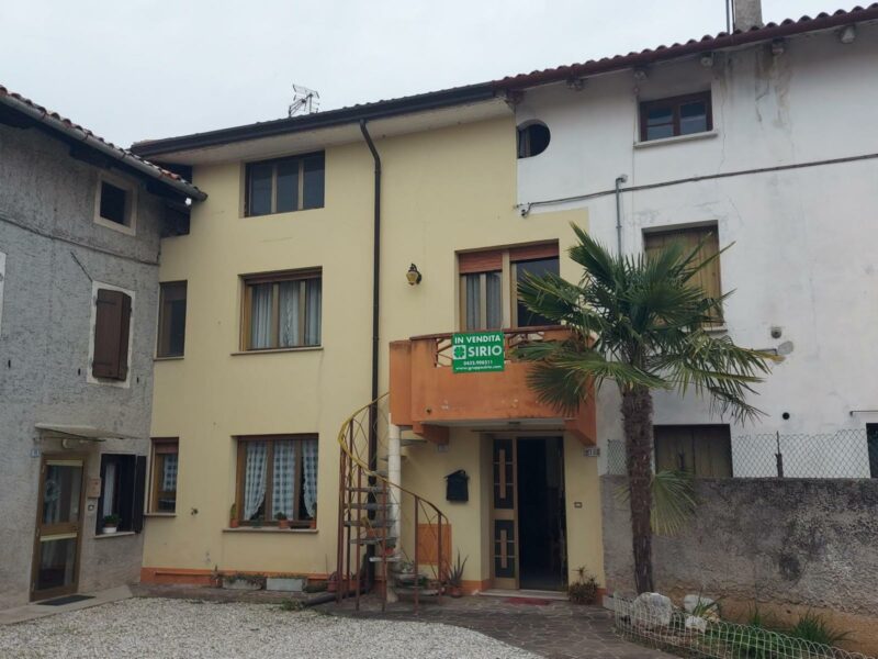 Spaziosa casa con Dependance e Giardino Privato – RIVOLTO Codroipo