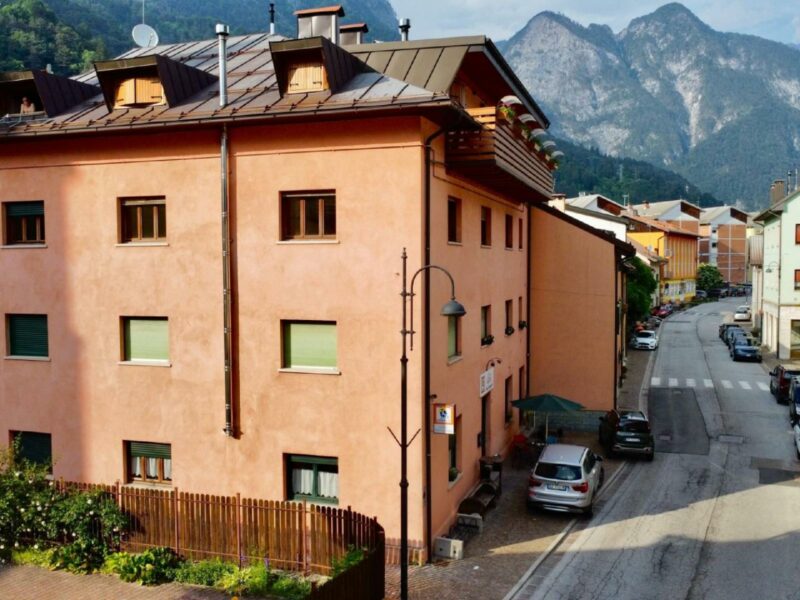 CENTRALISSIMO BICAMERE CON GARAGE Pontebba