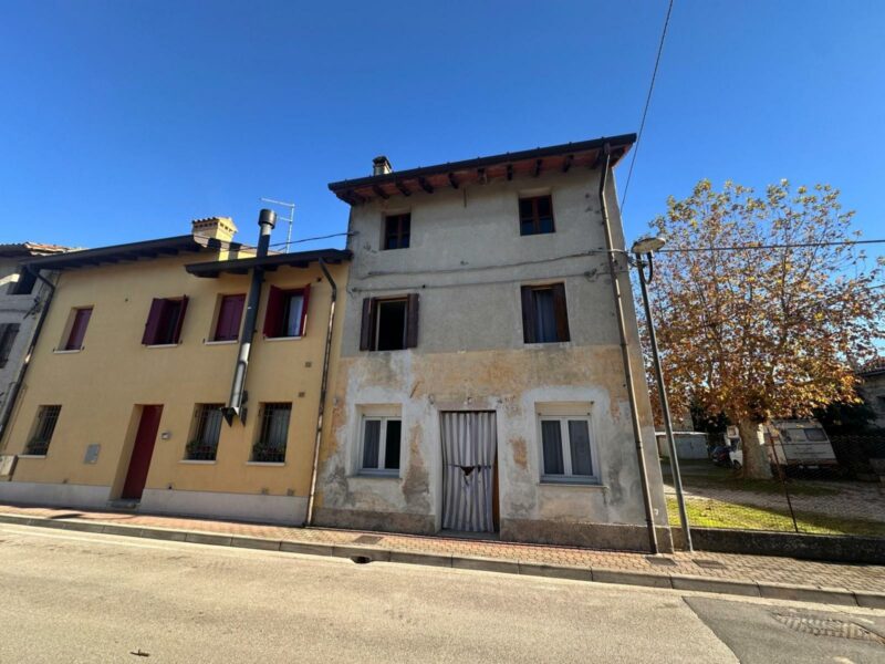 CASA DA RISTRUTTURARE – OTTIMO INVESTIMENTO! Varmo