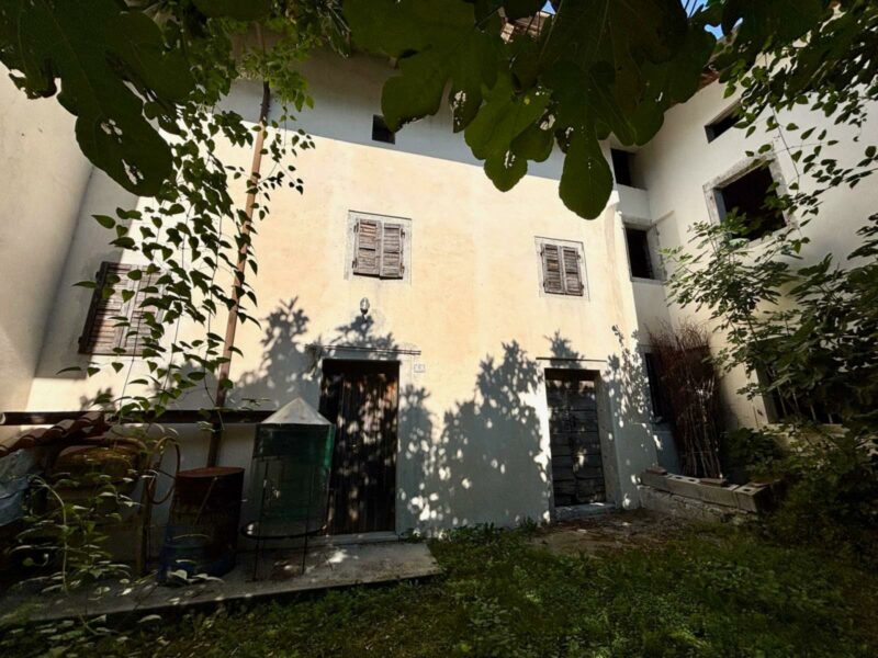 OCCASIONE TRICAMERE A TRAMONTI DI MEZZO: natura e tranquillità ad un prezzo vantaggioso! Tramonti di Sotto