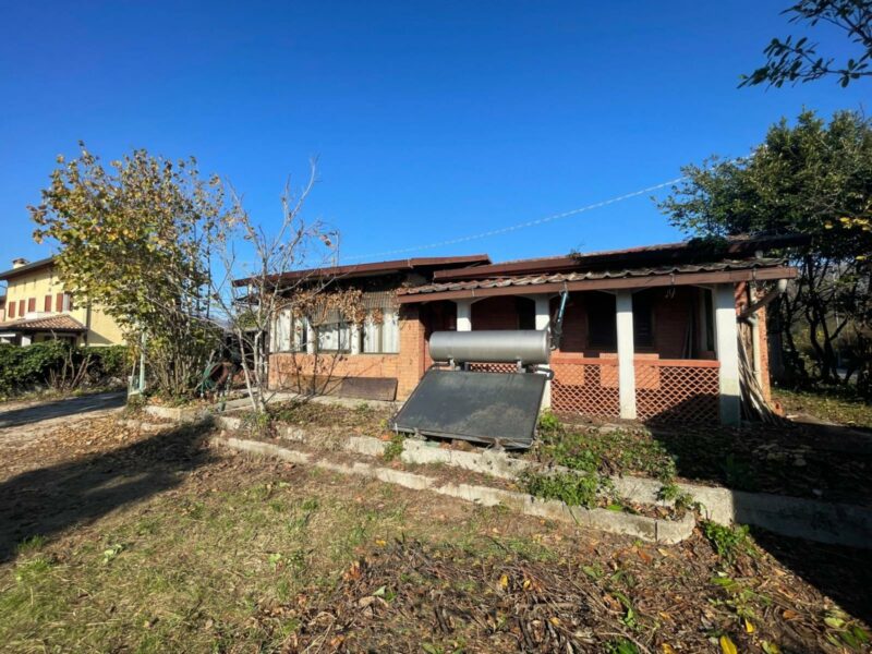 CASA INDIPENDENTE BICAMERE CON GIARDINO E DIPENDENZE FR. FARLA Majano