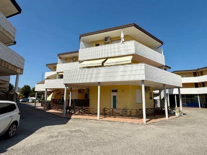 Appartamento bilocale rinnovato con terrazzo Bibione