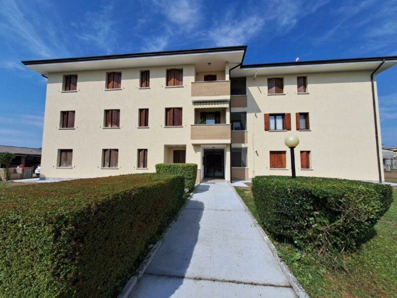 LUMINOSO E CURATO BICAMERE: luce, quiete e servizi! San Vito al Tagliamento