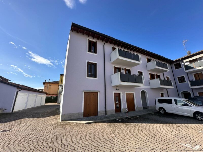 RIFINITO APPARTAMENTO BICAMERE NEL CUORE DI RIVIGNANO – GIA’  AFFITTATO! Rivignano Teor