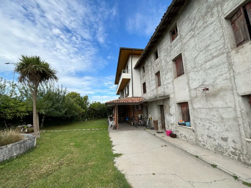 INTERESSANTE CASA INDIPENDENTE San Giorgio di Nogaro