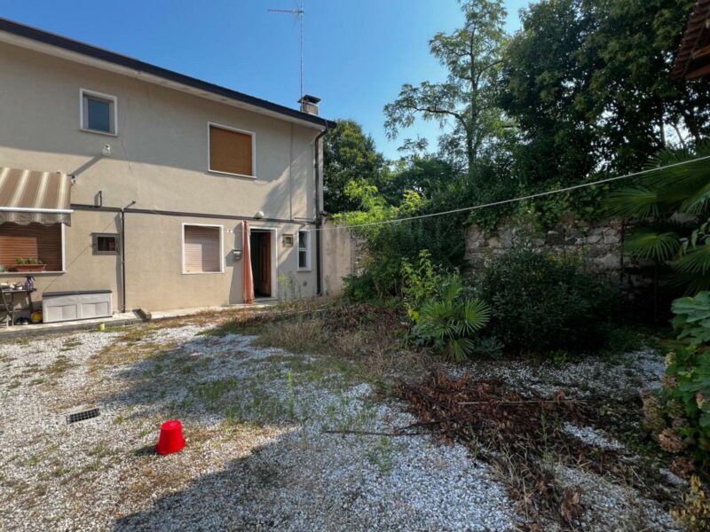 CASA IN BIFAMILIARE CENTRALISSIMA San Giorgio di Nogaro