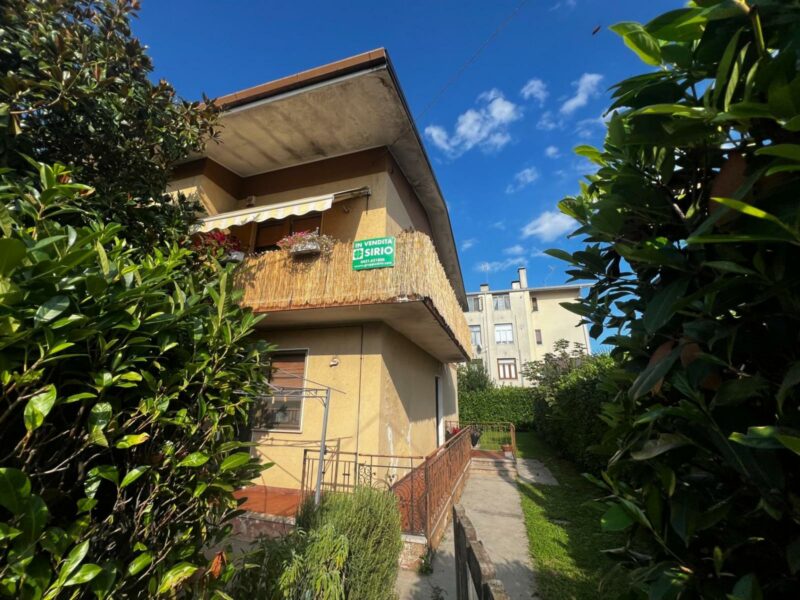 COMODO APPARTAMENTO BICAMERE IN BIFAMILIARE San Giorgio di Nogaro