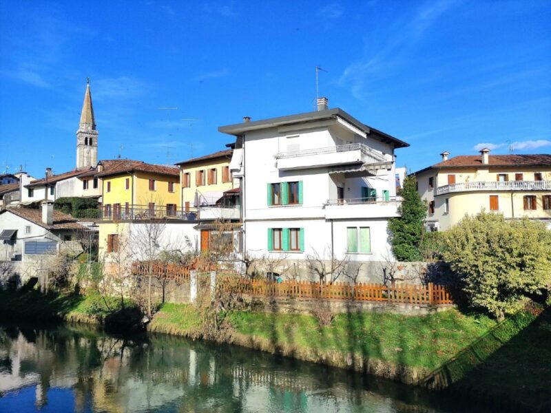 Appartamento indipendente in centro città con VISTA sul LIVENZA Sacile
