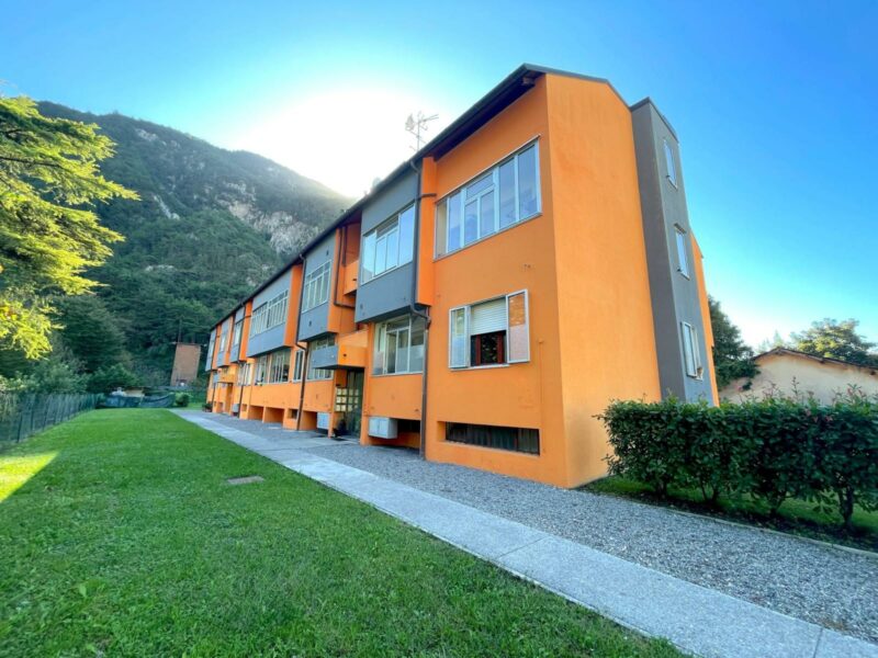 APPARTAMENTO BICAMERE CON CANTINA E GARAGE FR. CARNIA Venzone