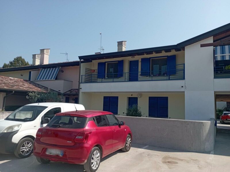 RECENTE APPARTAMENTO BICAMERE CON DUE POSTI AUTO Talmassons