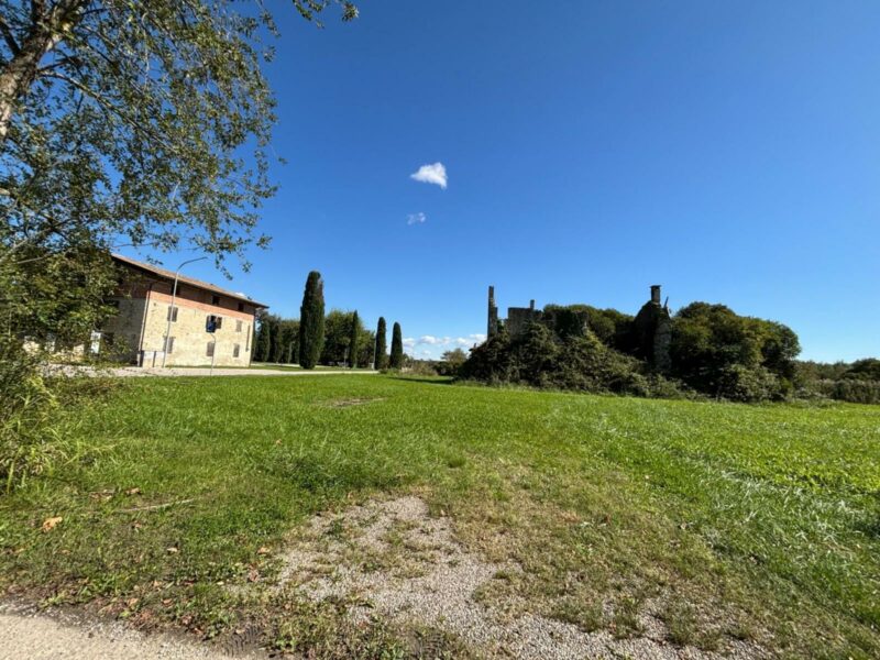 Due lotti edificabili residenziali Pocenia