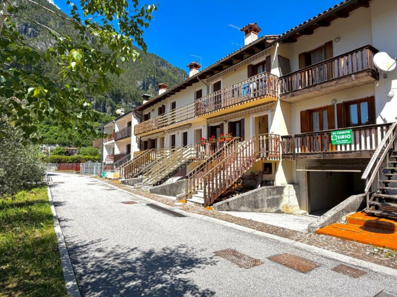 VILLASCHIERA BICAMERE GIà AFFITTATA – INVESTIMENTO SICURO TRA NATURA E TRANQUILLITà! Chiusaforte