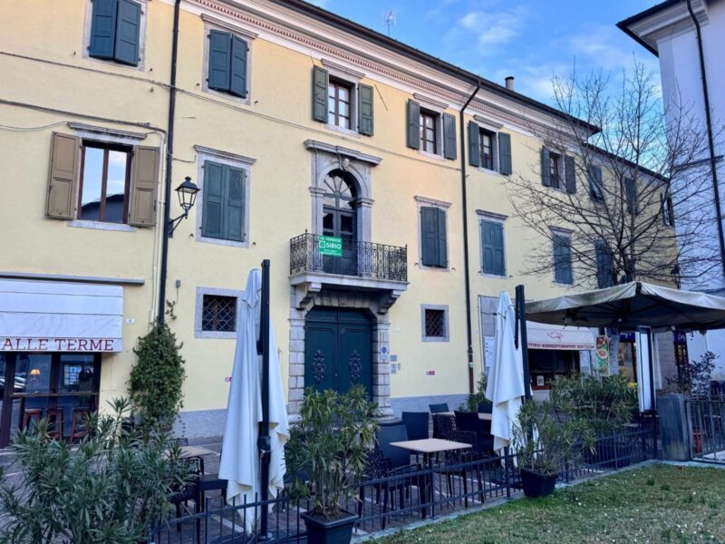 IN CENTRO ELEGANTE UFFICIO DIREZIONALE  OPENSPACE Cividale del Friuli