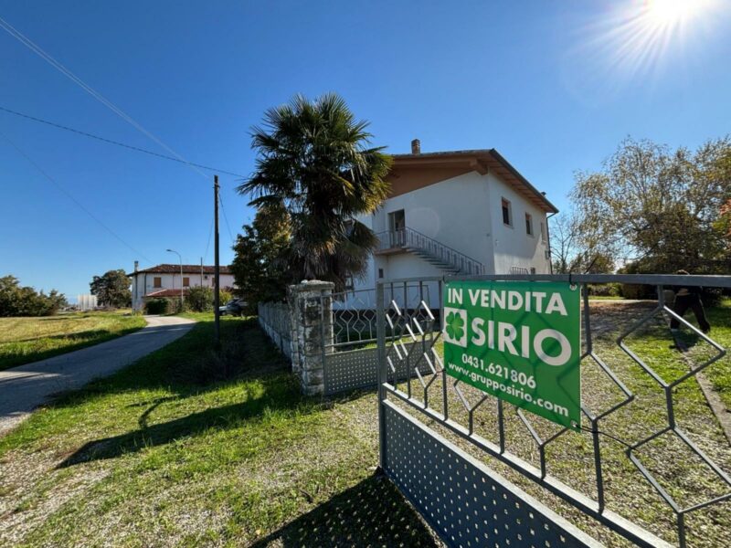 AMPIA CASA INDIPENDENTE CON GIARDINO – ZONA TRANQUILLA NEL VERDE! Carlino