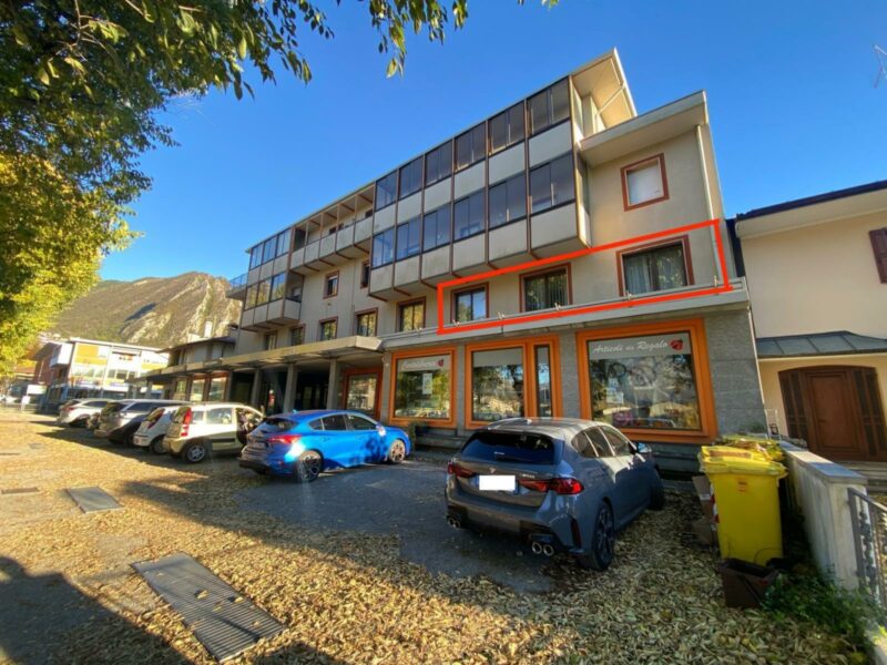 UFFICIO DALLE GENEROSE METRATURE DAL GRANDE POTENZIALE – ZONA STAZIONE Gemona del Friuli