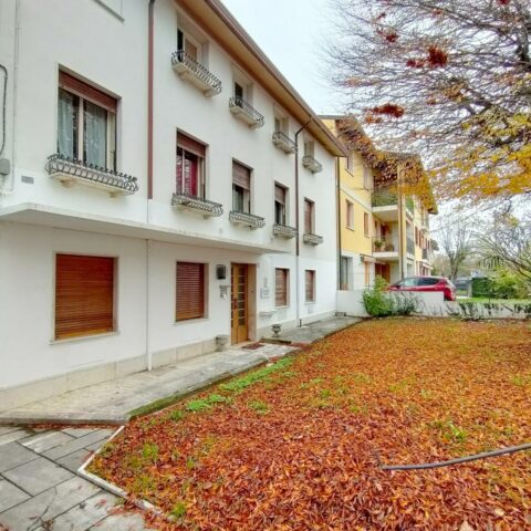 Elegante casa d’epoca con ampi spazi e potenzialità abitative Fossalta di Portogruaro