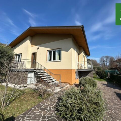 SPAZIOSA VILLA INDIPENDENTE CON GIARDINO E GARAGE DI 56 MQ Gorizia