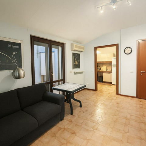 MANSARDA BICAMERE CON CANTINA E GARAGE – ZONA SERVITA San Daniele del Friuli