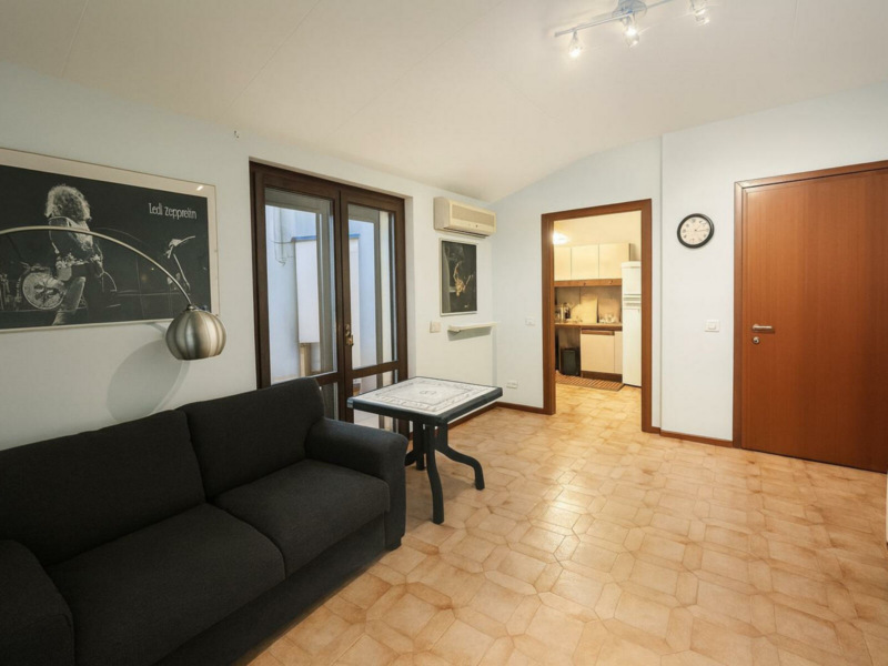 MANSARDA BICAMERE CON CANTINA E GARAGE – ZONA SERVITA San Daniele del Friuli