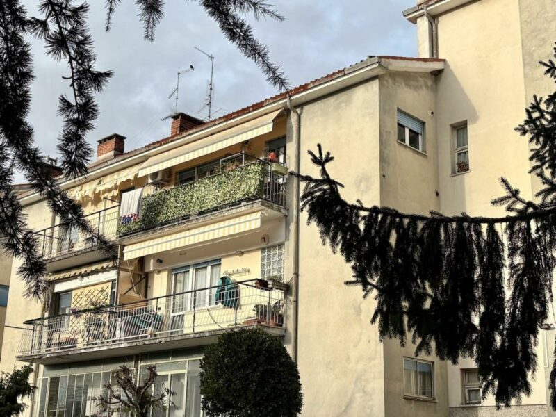 ULTIMO PIANO – AMPIO E SOLEGGIATO TRICAMERE CON TERRAZZO PRONTO DA VIVERE Ronchi dei Legionari