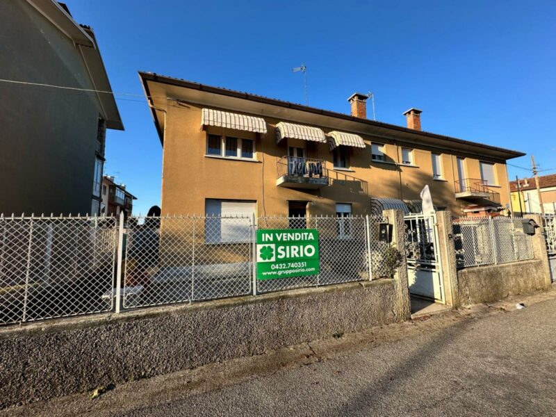 APPARTAMENTO BICAMERE CON GIARDINO SENZA SPESE CONDOMINIALI Manzano