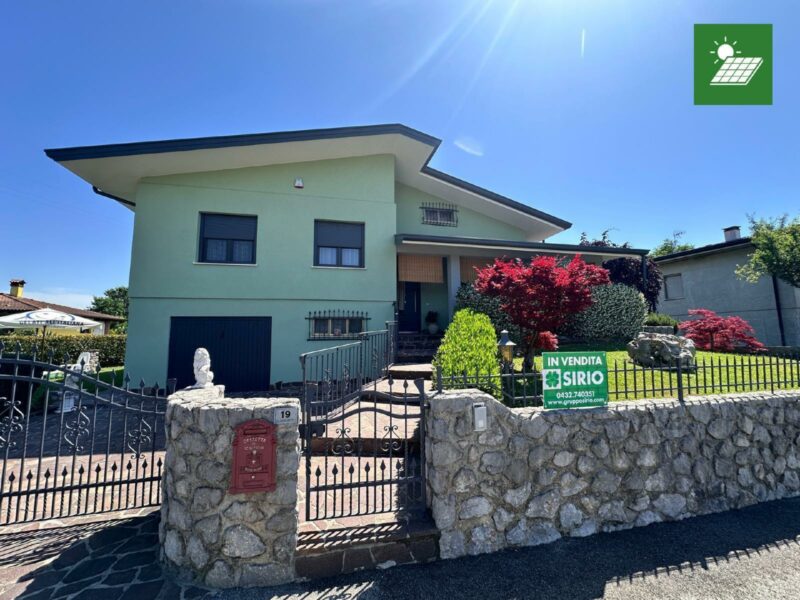 SPLENDIDA VILLA SINGOLA CON GIARDINO PRIVATO DI 520 MQ Visco