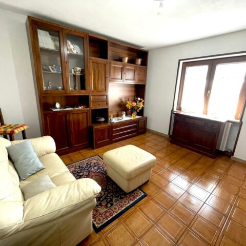 RIFINITO MINI APPARTAMENTO AL PIANO TERRA DALLA VISTA PANORAMICA CON GARAGE Artegna