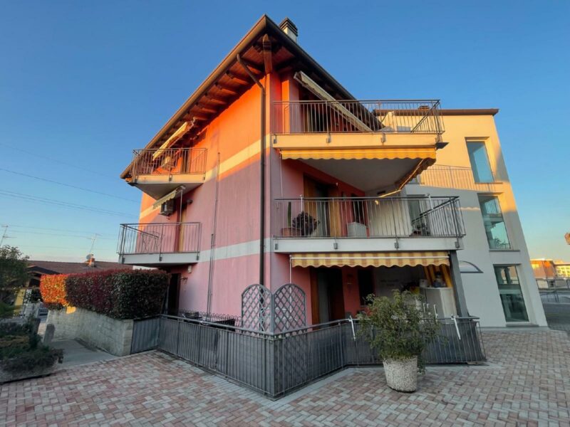 Appartamento bicamere con giardino Latisana