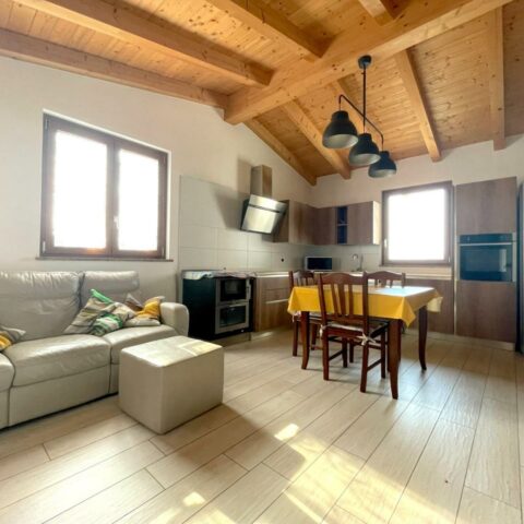 LUMINOSO E RIFINITO BICAMERE AL PIANO PRIMO, NO SPESE CONDOMINIALI Artegna