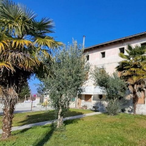 OPPORTUNITA’ IMMOBILIARE: ampi spazi e grande potenziale! Gruaro