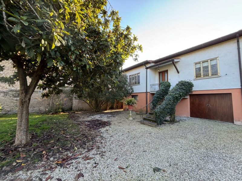 CENTRALISSIMA VILLETTA IN BIFAMILIARE San Giorgio di Nogaro