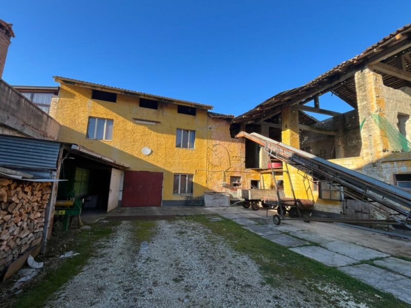 TRADIZIONALE RUSTICO FRIULANO DA RISTRUTTURARE Talmassons