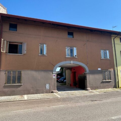 CASA IN LINEA CON AMPI SPAZI Lestizza