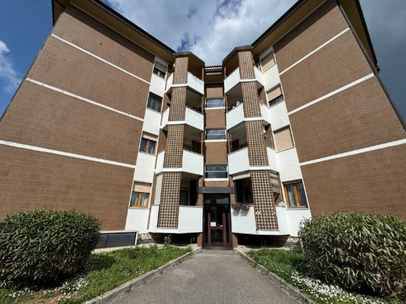 BICAMERE CON ASCENSORE SITO ALL’ULTIMO PIANO Gorizia