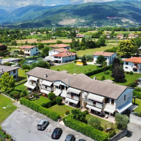 Spazioso appartamento con giardino PONTE DELLA MUDA Cordignano