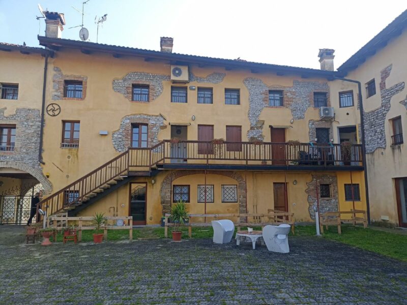 BICAMERE BISERVIZI ARREDATO Bicinicco