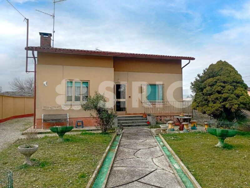 CASA SINGOLA PIANO UNICO Castions di Strada