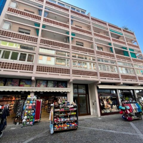 APPARTAMENTO PLURICAMERE NEL CUORE PULSANTE DI GRADO Grado